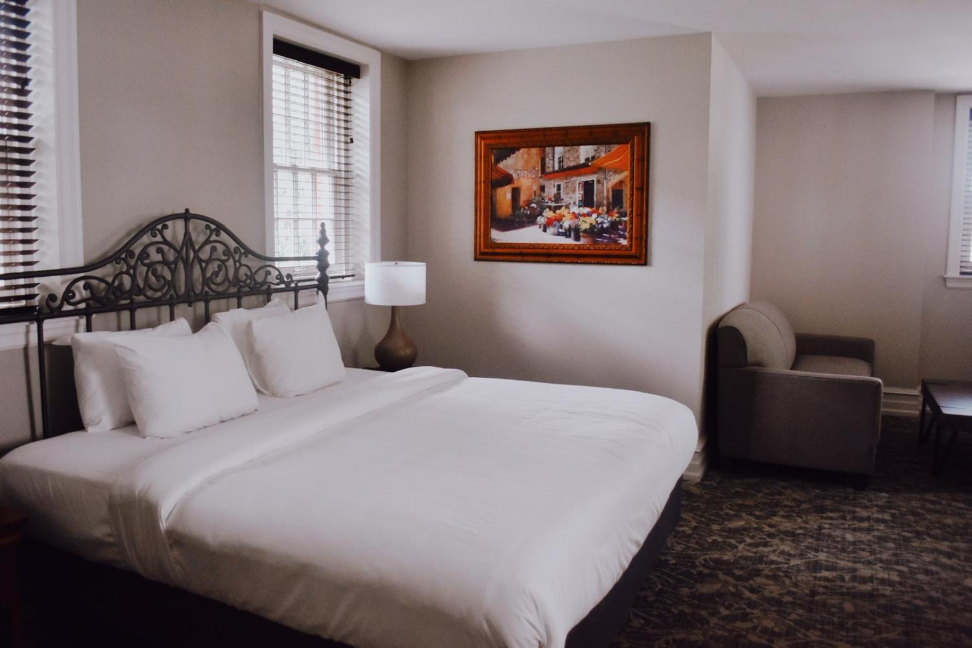Normandy Farm Hotel & Conference Center Blue Bell Экстерьер фото