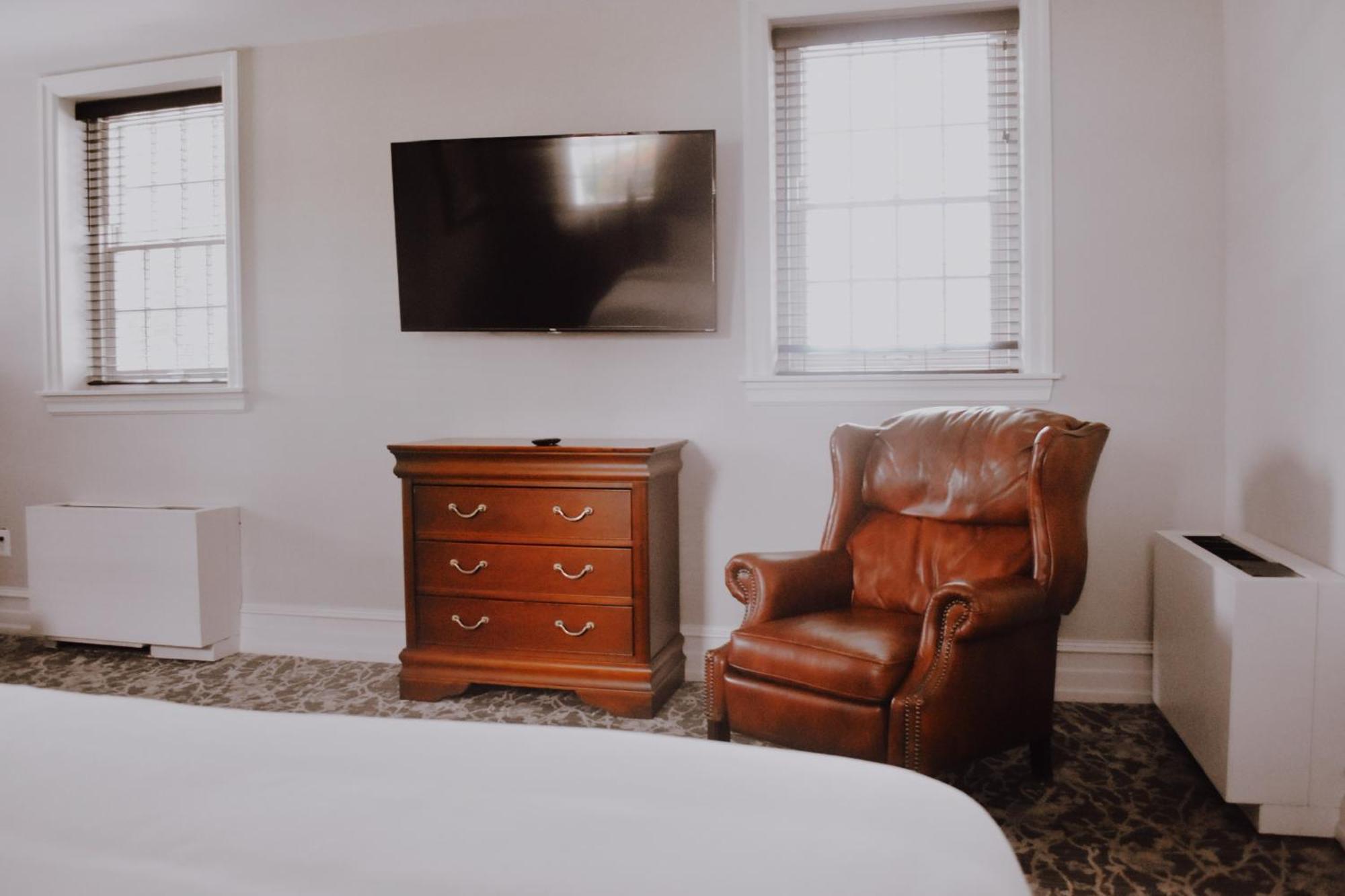 Normandy Farm Hotel & Conference Center Blue Bell Экстерьер фото