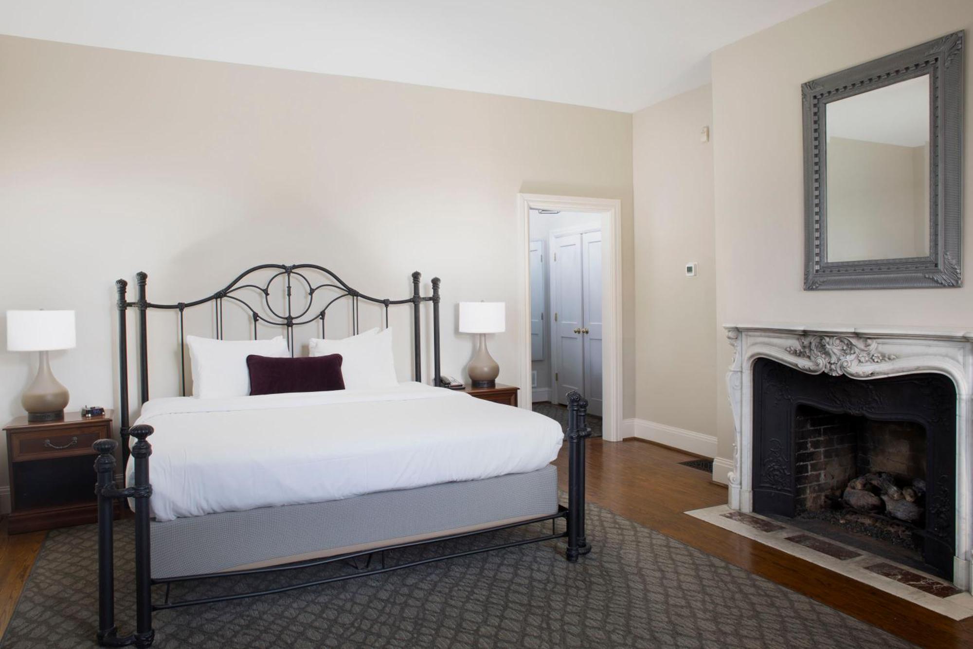 Normandy Farm Hotel & Conference Center Blue Bell Экстерьер фото